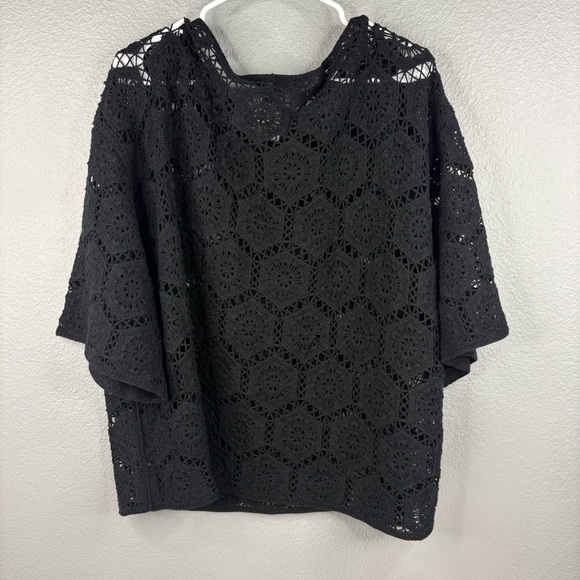 NWT Torrid Shortsleeve Crochet Pullover Deep Black - Picture 6 of 8